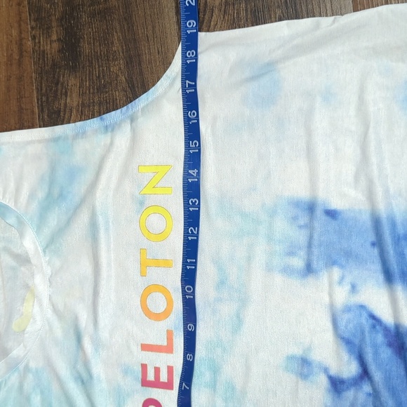 Peloton x Spiritual Gangster Tie-Dye Workout Tank Top White/Blue Size Large - Picture 6 of 7
